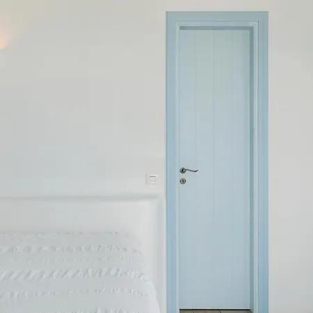 Maira With Seaview And Private Swimming Pool Villa