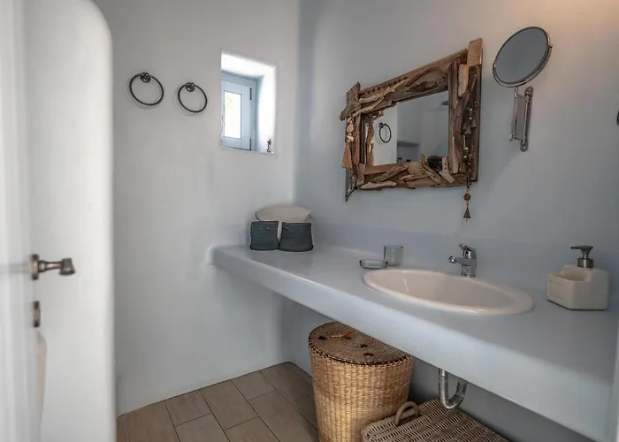 Maira With Seaview And Private Swimming Pool فيلة *