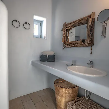 Maira With Seaview And Private Swimming Pool Villa *