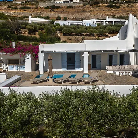 Maira With Seaview And Private Swimming Pool Villa
