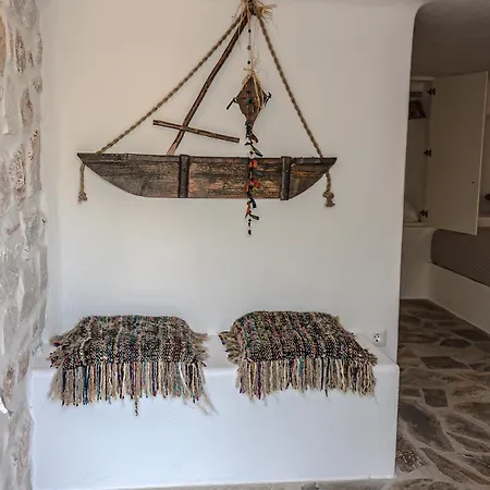 Maira With Seaview And Private Swimming Pool Villa