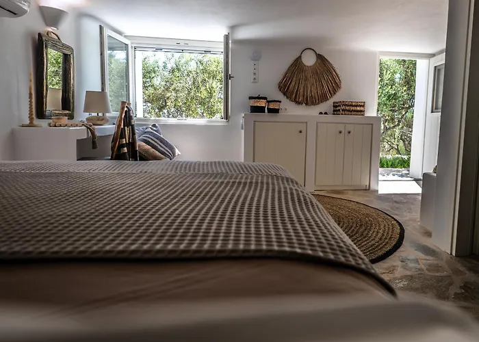 Maira With Seaview And Private Swimming Pool * Drios